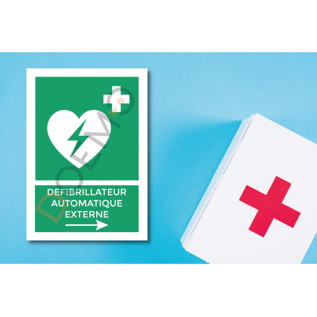 1141151101-Defibrillateur_cardiaque_automatique_externe_droite